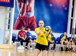 Удачные гастроли — гандболистки «Ставрополья-СУОР» отпраздновали успех в Башкирии и Удмуртии