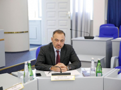 Претендовавший на кресло мэра Пятигорска Юрий Ходжаев ходил на заседания, благодарил медиков и поздравлял ветеранов