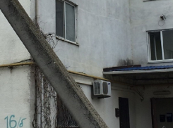 Желание принять ванну закончилось смертью хозяйки квартиры и ее соседа снизу на Ставрополье