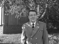Шансов выжить не было: родные генерала Туривненко полагают, что до гибели его довели намеренно