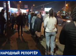 Уставшие после работы ставропольцы вновь подолгу ждут автобусы на остановках