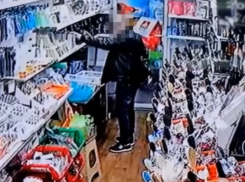 Житель Ставрополья «спонтанно» обокрал торговый павильон
