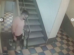 Мужчина в балетных пуантах украл велосипед в Ставрополе