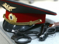 Полицейского из Георгиевска подозревают в сбыте наркотических средств