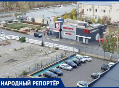 Вывеску KFC заменили на Rostic's по проспекту Кулакова в Ставрополе 