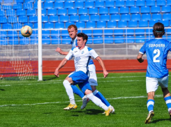 Дуэт лидеров синхронно победил: подводим итоги 30 тура футбольного чемпионата в первой лиге 