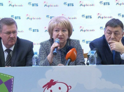 Жители края могут тратить больше денег на благотворительность, - уполномоченная по правам ребенка Ставрополья