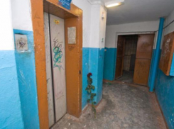 Лифт с семилетним ребенком сорвался с шестого этажа на Ставрополье