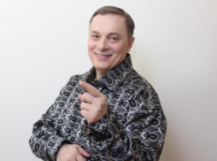 «Мы метлой в один день смели всю эту власть»: ставропольский продюсер Разин рассказал о борьбе с коррупцией на Ставрополье