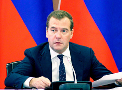 Премьер Дмитрий Медведев премировал Ставрополье за эффективное управление деньгами