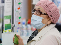 Люди в очках в пять раз меньше подвержены риску заражения коронавирусом