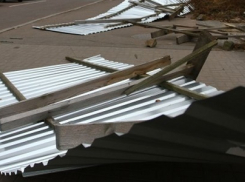Ураганный ветер снес крышу школ и дома культуры в районе Ставрополья