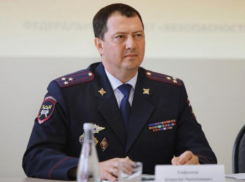 Прокурор требует 24 года строгача и штраф в 100 миллионов для экс-главы УГИБДД по Ставрополью Сафонова