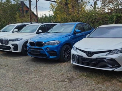 Автопарк экс-главы ГИБДД Ставрополья смогли продать за 30 миллионов после снижения цены