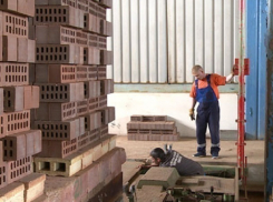 Директор кирпичного завода попался на многомиллионном мошенничестве в Ставропольском крае