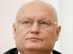 Экс-главу Ставрополя Бестужего будут судить в Минске за подделку документов