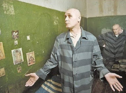 Заключенный «заминировал» по телефону тюрьму, в которой сам сидел на Ставрополье