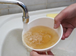 Объясняем, почему из кранов ставропольчан сегодня текла грязная вода 