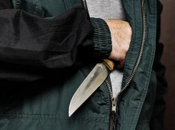 Полиция Пятигорска разыскивает девушку, на которую напал маньяк с ножом