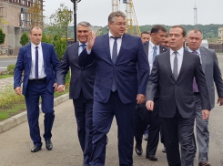 Медведев назвал Ставрополье «большим садом», а дороги «неплохими»