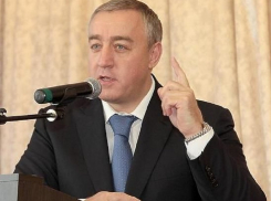 Липовый диплом, арест за вымогательство – «скелеты в шкафу» старого-нового главы Пятигорска Травнева