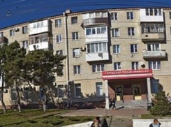 Грубые нарушения в бухгалтерии и при госзакупках нашли в поликлинике №2 Ставрополя 