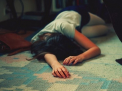 Взбешенный оскорблениями мужчина ударил знакомую ножом и издевался над ее телом на Ставрополье