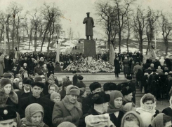 Думали, что Сталин беседует с Мао: памятники «отцу народов» исчезли холодной ставропольской ночью 