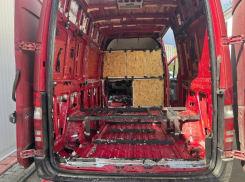 Начиненный 580 килограммами взрывчатки микроавтобус перегоняли из Белоруссии в Пятигорск