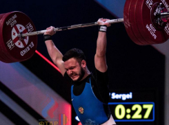 Золото Югры и рекорд в рывке: ставропольский штангист стал чемпионом России