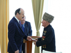 Абдулатипов Рамазан – На дружбе народов держится мир