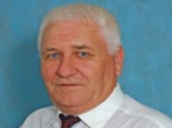 Избирком добивается через суд снятия с выборов кандидата от КПРФ