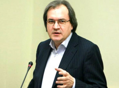 Секретарь Общественной палаты РФ: «Почему при царе и при советской власти развивали КМВ, а теперь отдают парк под индивидуальную застройку?»