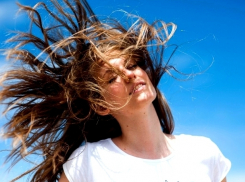 Сильный прохладный ветер ждет жителей Ставрополя в субботу 