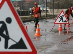 На улице Октябрьской из-за ремонта дороги ограничат движение
