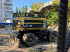 «Костьми ляжем»: жители Ставрополя против стройки возле детского сада 
