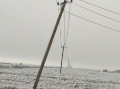 Более 10 тысяч человек остались без света на Ставрополье из-за обледенения