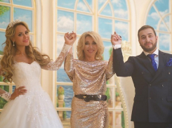 Ставропольская модель Анна Калашникова вышла замуж за певца Эдгара в его новом клипе