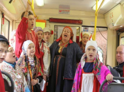 В честь дня рождения Лермонтова пятигорчане прочитают стихи в «Поэтическом трамвае»