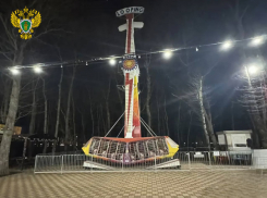 Следком и прокуратура начали проверку после остановки аттракциона с людьми в Ставрополе