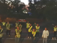 В Буденновске полиция устроила пляски ради популяризации светоотражающих жилетов