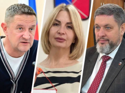 «Дума и правительство деревянные»: на Ставрополье команда Владимирова тонет в негативе без поддержки губернатора