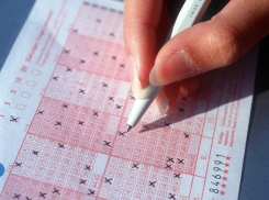 Житель Ставрополя, выигравший в лотерею 30 млн рублей, хочет потратить деньги на строительство дома