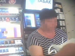 Тысячи пачек сигарет купили два дельца для перепродажи на Ставрополье