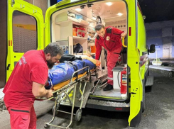 Из Сочи в Ставрополь доставили пострадавшую в аварии в Абхазии женщину