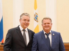 Сотрудника «ЮгСтройИнвест» наградили в Ставрополе званием «Заслуженный строитель России»