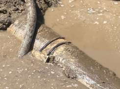 Почти 7,5 тысяч жителей Андроповского округа сегодня остались без воды из-за перелома трубы