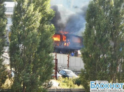 В Ставрополе горел мебельный склад