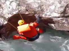 Спасатели нашли тело пропавшего в горах КЧР ставропольского туриста