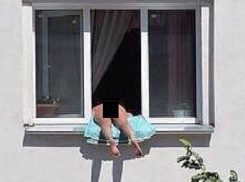 Жительница Буденновска всполошила мужскую часть населения соблазнительным способом домашнего загара